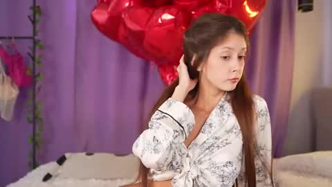 NEXT STREAM  in 7  3gmt---  online show from 04.08.26