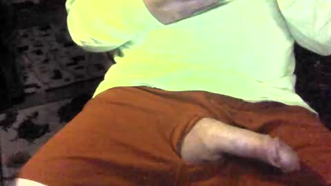 Snapshot of meljer8in chatting on 11.10.25 Miles Deep online show from 11.10.25