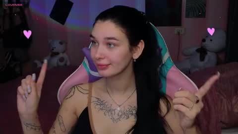 Freya  IM NONUDE online show from 10.28.25