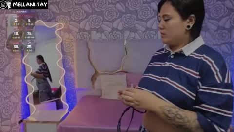 Snapshot of mellani_tay chatting on 09.17.25 Mellani  online show from 09.17.25