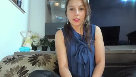 MellyMell  online show from 06.26.26