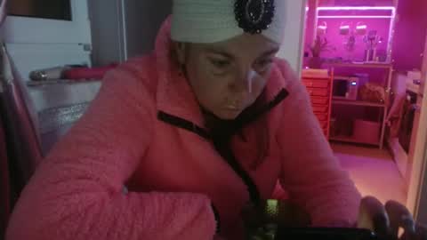 Snapshot of melli23 chatting on 01.13.26 Melli online show from 01.13.26