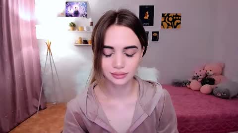 Snapshot of mellifluoustess chatting on 02.26.25 Tessa online show from 02.26.25