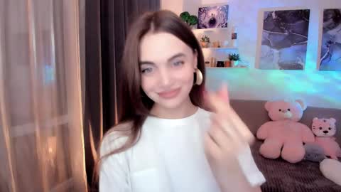 Snapshot of mellifluoustess chatting on 03.04.26 Tessa online show from 03.04.26