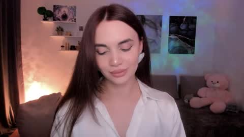 Tessa online show from 05.13.26
