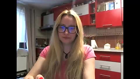 Melly online show from 04.28.26