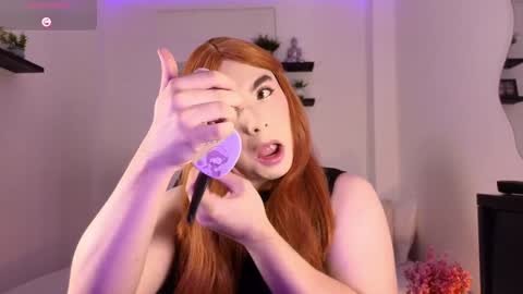 Snapshot of meloddysky chatting on 01.24.25 Meloddy online show from 01.24.25