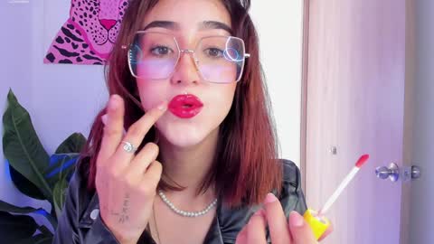 Melodie Roy 999 online show from 02.05.25