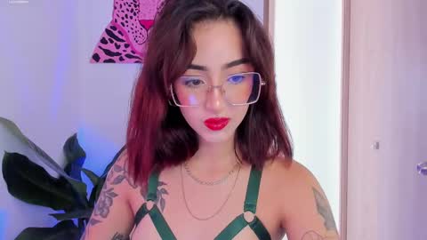 Melodie Roy 999 online show from 02.12.25