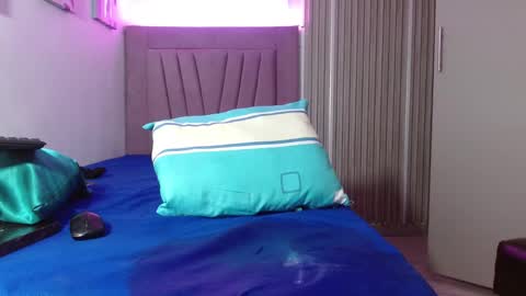 melody_mercy online show from 01.23.25