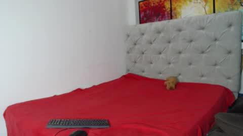 melody phillips online show from 12.09.24