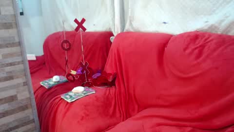 melody phillips online show from 02.19.25