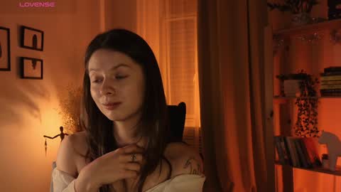 melody  online show from 12.12.24