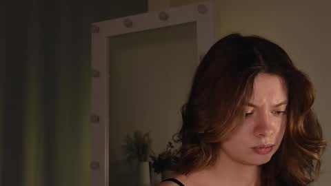 melody  online show from 11.30.25