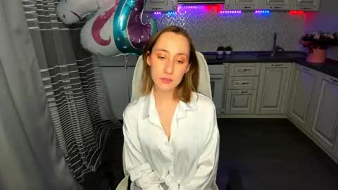 Snapshot of melodyoflovee chatting on 01.24.25 Kaylie online show from 01.24.25