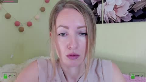 Melody My schedule this week  Wednesday Thursday Sunday online show from 12.04.24