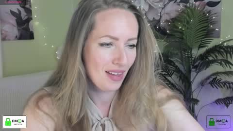 Snapshot of melodyys chatting on 06.07.26 Melody My schedule this week Wednesday Thursday Sunday online show from 06.07.26