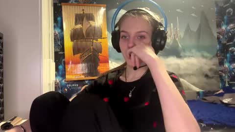 Snapshot of melonygriffen chatting on 11.03.25 Hi Im Aria 18 years old online show from 11.03.25