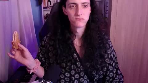 Snapshot of memisecrets chatting on 03.25.26 Megumi Aina online show from 03.25.26