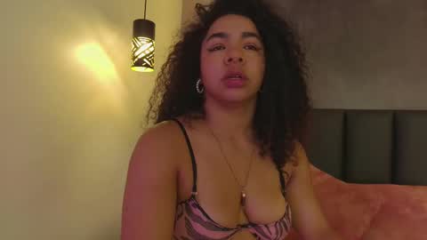 Snapshot of memphiswilliams chatting on 02.14.25 Memphis Williams online show from 02.14.25