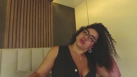 Snapshot of memphiswilliams chatting on 02.26.25 Memphis Williams online show from 02.26.25