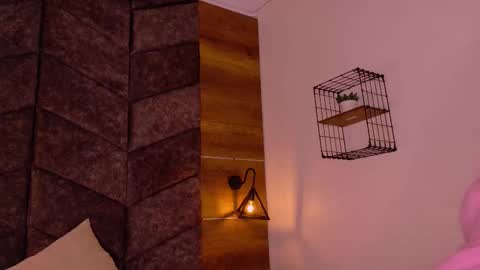 Snapshot of memphiswilliams chatting on 10.14.25 Memphis Williams online show from 10.14.25