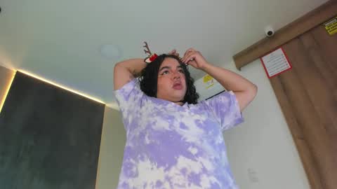  Memphis Williams  online show from 12.17.25