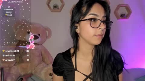 Snapshot of mencia_sharmaa chatting on 02.05.25 Menca of your love online show from 02.05.25