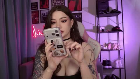Snapshot of meow__baby chatting on 02.11.26 Amy Meow online show from 02.11.26