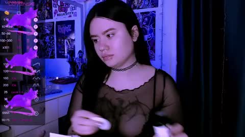 Snapshot of meow_marie chatting on 06.08.26 meow marie online show from 06.08.26