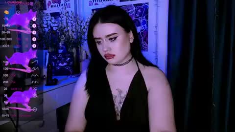 Snapshot of meow_marie chatting on 07.21.26 meow marie online show from 07.21.26