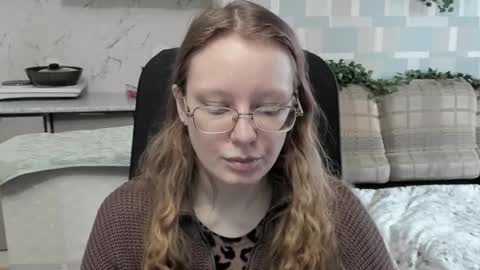 Snapshot of meowcr chatting on 11.01.25 meowcr online show from 11.01.25