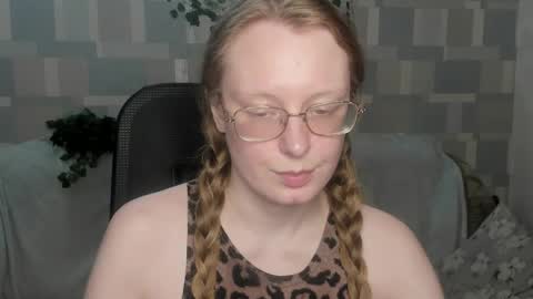 meowcr online show from 05.10.26