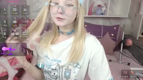 MeowkaKitty online show from 11.03.25