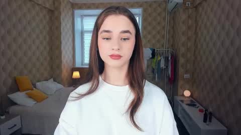 Julie online show from 10.15.25