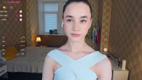 Julie online show from 10.31.25