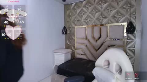    online show from 11.03.25