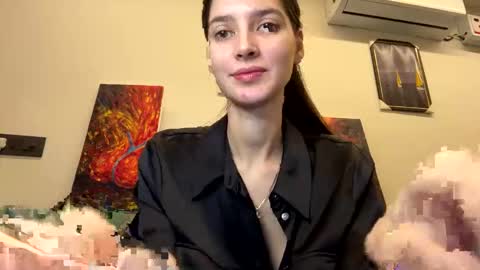 Snapshot of meralynn chatting on 11.29.25 LEVA online show from 11.29.25