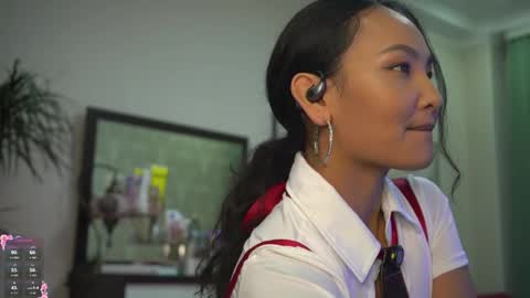 Next show on 03 Dec online show from 02.10.26