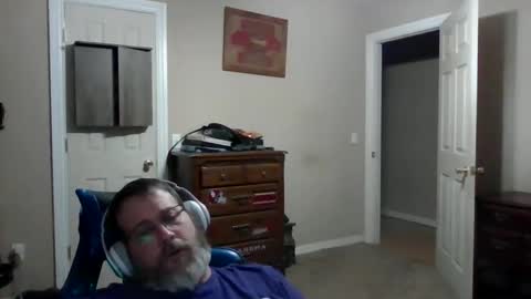 Snapshot of mercer1977 chatting on 02.15.26 mercer1977 online show from 02.15.26