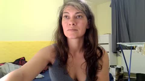 Snapshot of merciylove chatting on 10.12.25 Miss Helena online show from 10.12.25