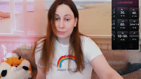 Snapshot of mercurygirlx chatting on 11.27.25 Cutie online show from 11.27.25