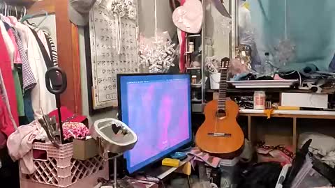 Snapshot of merelyalover chatting on 01.13.25 gurlnips online show from 01.13.25