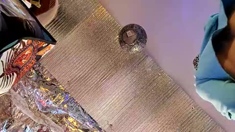 Snapshot of merelyalover chatting on 02.01.25 gurlnips online show from 02.01.25