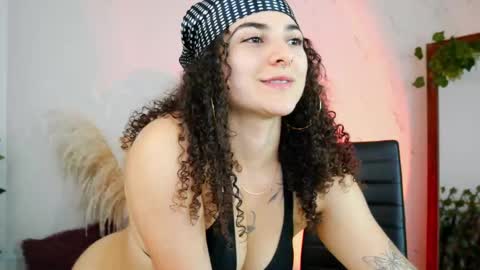 Merida Bell online show from 11.20.25