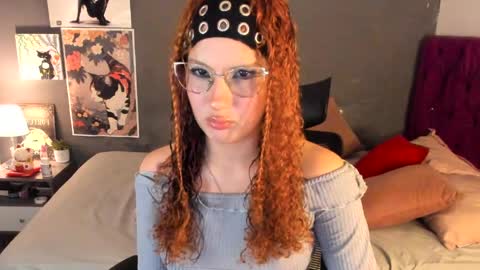 laura 3 i am independent model online show from 03.22.26