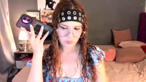 laura 3 i am independent model online show from 07.02.26