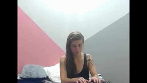 MERILY online show from 11.06.25