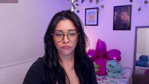 Merilyn  online show from 10.11.25