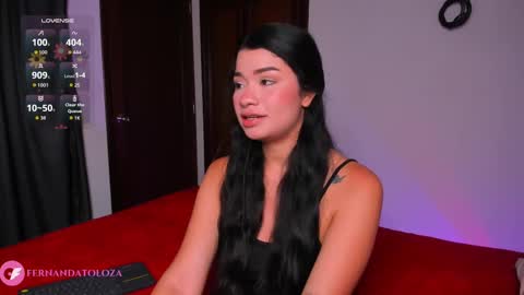 Snapshot of merlia_model chatting on 10.15.25 instagram fernandatoloza01  online show from 10.15.25